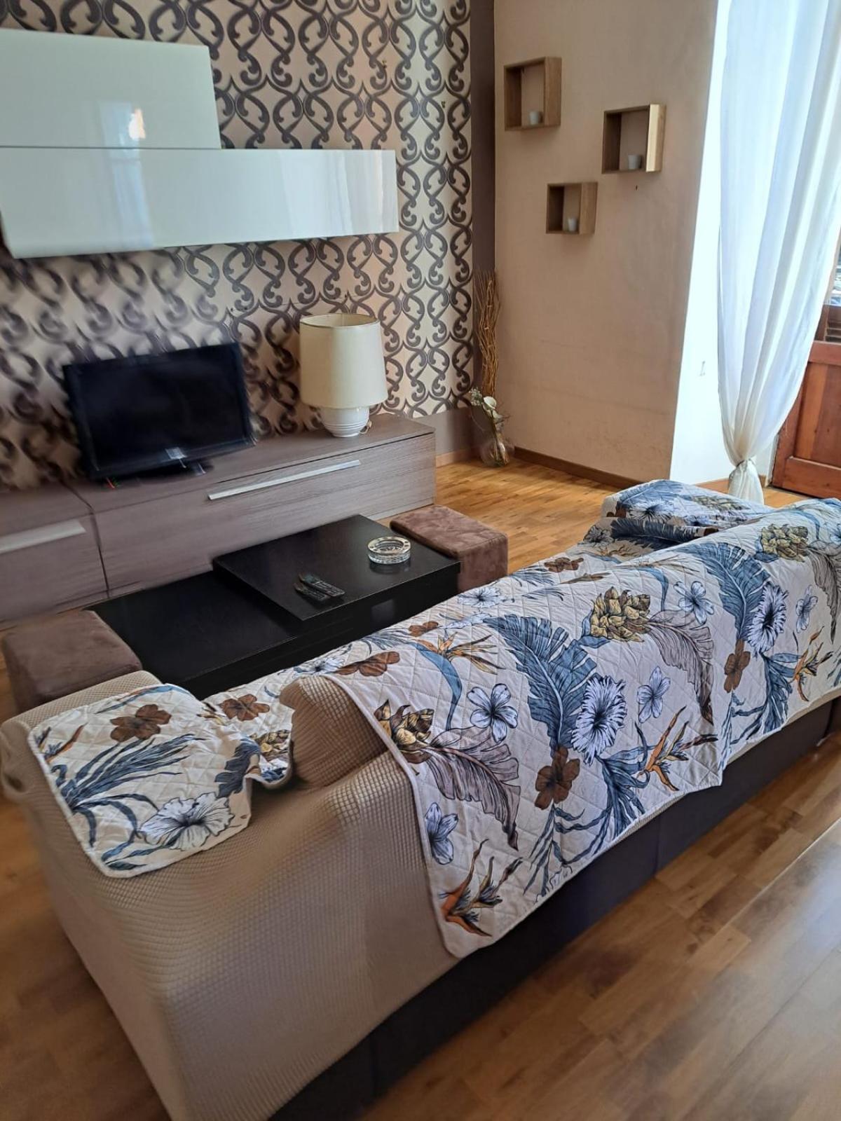 Appartamento Eleonora Sulmona Zewnętrze zdjęcie